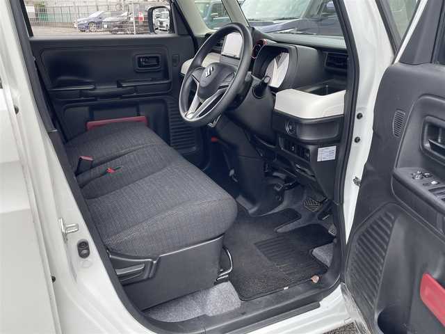 スズキ スペーシア HYBRID G 埼玉県 2018(平30)年 8.5万km ピュアホワイトP (株)IDOMが運営する【じしゃロン川越店】の自社ローン専用車両になります。/こちらは現金またはオートローンご利用時の価格です。/自社ローンご希望の方は別途その旨お申付け下さい/ワンオーナー　/社外ナビ　/ワンセグＴＶ　/ＥＴＣ　/両側スライドドア　/電動格納ミラー　/純正フロアマット　/スマートキー　/ドアバイザー　/スペアキー