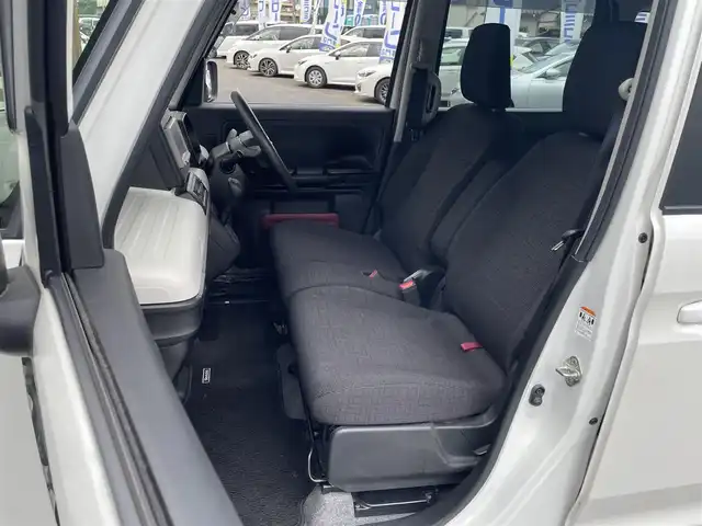 スズキ スペーシア HYBRID G 埼玉県 2018(平30)年 8.5万km ピュアホワイトP (株)IDOMが運営する【じしゃロン川越店】の自社ローン専用車両になります。/こちらは現金またはオートローンご利用時の価格です。/自社ローンご希望の方は別途その旨お申付け下さい/ワンオーナー　/社外ナビ　/ワンセグＴＶ　/ＥＴＣ　/両側スライドドア　/電動格納ミラー　/純正フロアマット　/スマートキー　/ドアバイザー　/スペアキー