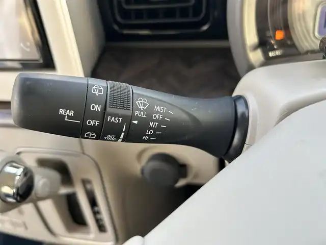 スズキ ラパン モード 福岡県 2021(令3)年 3.6万km フィズブルーパールメタリック/ホワイト 2トーンルーフ ・ディスプレイオーディオ（AM/FM/DISC/Bluetooth/USB/iPod/AUX/AV）/・衝突被害軽減システム/・クリアランスソナー/・横滑り防止装置/・レーンキープアシスト/・LEDヘッドライト/・電動格納ミラー/・ステアリングスイッチ/・D/N席シートヒーター/・スマートキー/・スペアキー1本/・純正ドアバイザー/・純正フロアマット/・純正スチール