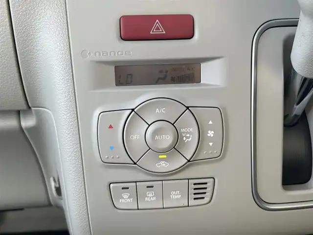 スズキ ラパン モード 福岡県 2021(令3)年 3.6万km フィズブルーパールメタリック/ホワイト 2トーンルーフ ・ディスプレイオーディオ（AM/FM/DISC/Bluetooth/USB/iPod/AUX/AV）/・衝突被害軽減システム/・クリアランスソナー/・横滑り防止装置/・レーンキープアシスト/・LEDヘッドライト/・電動格納ミラー/・ステアリングスイッチ/・D/N席シートヒーター/・スマートキー/・スペアキー1本/・純正ドアバイザー/・純正フロアマット/・純正スチール