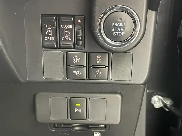 トヨタ タンク カスタムG 愛知県 2020(令2)年 6.7万km ブラックマイカメタリック 純正９型ナビ　フルセグＴＶ　純正フロントスポイラー　Ｂｌｕｅｔｏｏｔｈ　全方位カメラ　両側電動スライドドア　前後ドラレコ　ＥＴＣ　シートヒーター　ＬＥＤヘッドライト　衝突軽減　レーダー探知機　禁煙車