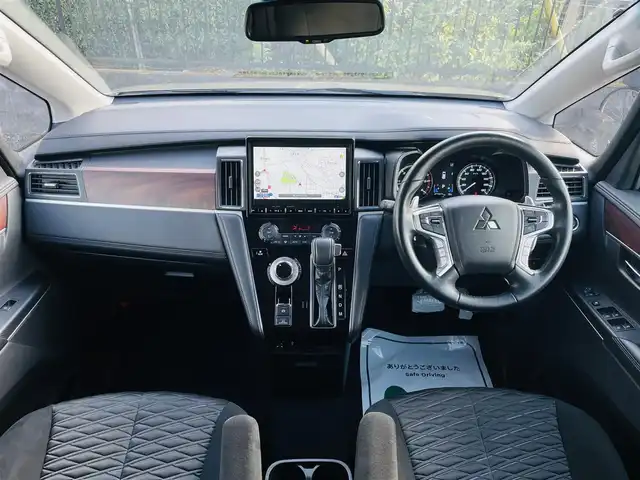 三菱 デリカＤ：５ G パワーパッケージ 千葉県 2022(令4)年 3.1万km 茶 AIS検査済み/【2508013513】社外パーツ取り付け済み/全塗装　/ＪＡＯＳフロントグリル／オーバーフェンダー　（社外）/ＴＯＹＯオープンカントリーＲ／Ｔ新品タイヤ　（社外）/ＷＥＤＳマッドヴァンスＸ新品アルミ　（社外）/ボンネットエンブレム　/純正10.1インチナビ　/全方位カメラ　/オートサイドステップ/両側パワースライドドア/パワーバックドア/前席シートヒーター/ステアリングヒーター/パドルシフト