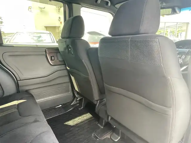 ホンダ Ｎ ＢＯＸ G L ホンダセンシング 福岡県 2018(平30)年 10万km シャイニンググレーM (株)IDOMが運営する【じしゃロン八幡西店】の自社ローン専用車両になります。こちらは現金またはオートローンご利用時の価格です。自社ローンご希望の方は別途その旨お申付け下さい/ホンダセンシング/純正ナビ VXM-184VFi/TV/CD/DVD/BT/バックカメラ/パワースライドドア/クルーズコントロール/ETC