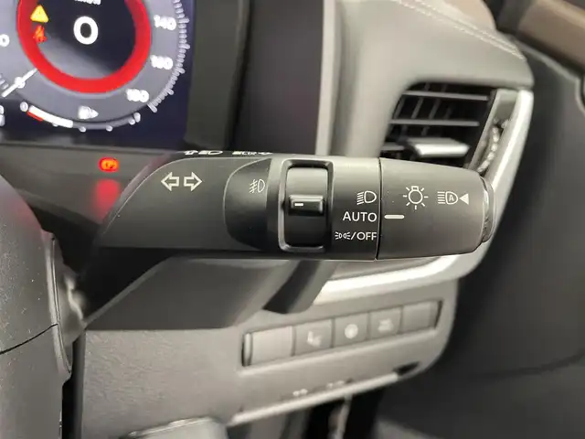 日産 エクストレイル G e－4ORCE 福井県 2023(令5)年 3.7万km ダイヤモンドブラック ４WD/プロパイロット/・衝突軽減ブレーキ/・車線逸脱警報機能/・レーンキープアシスト/・クルーズコントロール（追従有）/12.3インチコネクトナビ/【AM/FM/Bluetooth/フルセグTV】/アラウンドビューモニター/ETC2.0/電動リアゲート/レザーシート/パワーシート/シートヒーター（全席）/ハンドルヒーター/プッシュスタート/スマートキー/オートライト/LEDヘッドライド/LEDフォグライド/電源ソケット（ＤＣ１２Ｖ）/・ワイヤレス充電器/・ＵＳＢ電源ポート（ＴＹＰＥ－Ｃ）/・１００Ｖ　ＡＣ電源（１５００Ｗ）