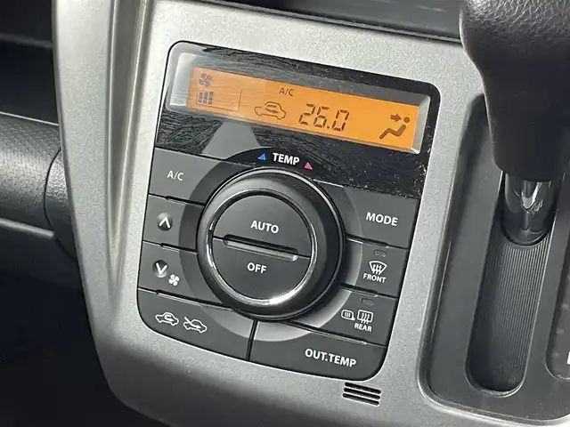 スズキ ハスラー Jスタイル 埼玉県 2015(平27)年 10.7万km フェニックスレッドパール/ホワイト2トーンルーフ 社外ナビ　バックカメラ　シートヒーター　ＥＴＣ　ドライブレコーダー　レーダーブレーキサポート　ステアリングスイッチ　スマートキー　プッシュスタート　オートライト　ＬＥＤヘッドライト　地デジフルセグ