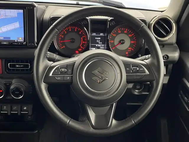 スズキ ジムニー XC 鹿児島県 2018(平30)年 2.2万km ブリスクブルーM 純正8インチナビ/(BT/CD/DVD/AM/FM/フルセグTV)/クルーズコントロール/前席シートヒーター/ターボ/オートマチックハイビーム/ダウンヒルアシストコントロール/スペアキー/4WD/純正LEDヘッドライト/純正フロアマット/純正16インチアルミホイール/ETC