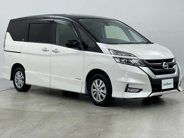 日産 セレナ ハイウェイスターVセレクションⅡ 道央・札幌 2019(令1)年 6.9万km ブリリアントホワイトパール 2トーン ・４WD/・純正ナビ(TV&BT&CD&DVD)/・寒冷地仕様/・車線逸脱警報/・車線逸脱防止支援システム/・純正フリップダウンモニター/・TVキャンセラー/・純正デジタルインナーミラー/・両側パワースライドドア/・バックカメラ/・サイドカメラ/・全方位カメラ/・ハンズフリースライドドア/・純正ドラレコ/・純正ビルトインETC/・LEDヘッドライト/・ドアミラーヒーター/・プッシュスタート/・スマートキー