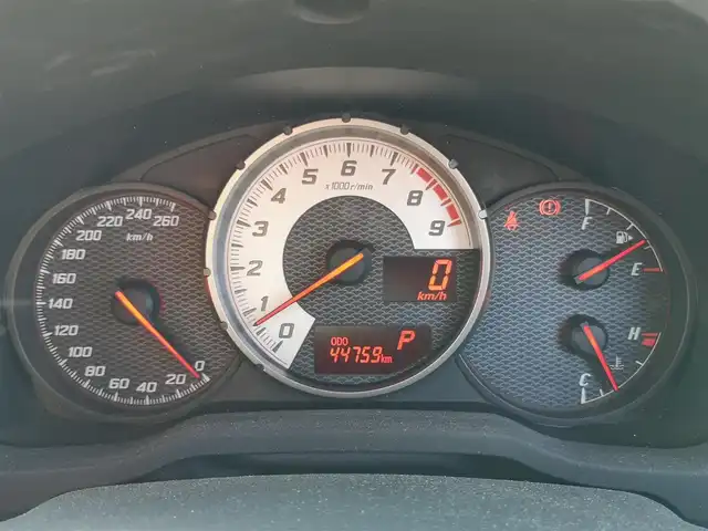 トヨタ ８６ GT リミテッド 茨城県 2015(平27)年 4.5万km ピュアレッド 純正ナビ/【AM・FM・CD・DVD・SD・TV・BT・DS・USB・VTR】/シートヒーター/TRDエアロパーツ/TRDマフラー/TRDリアデュフューザー/TRDリアウィンドウルーバー/フロントフェンダーフィン/パドルシフト/クルーズコントロール/ETC/バックカメラ/純正フロアマット/ハーフレザーシート/純正17インチAW/コーナーセンサー前後/オートライト/キセノンライト/Fフォグ