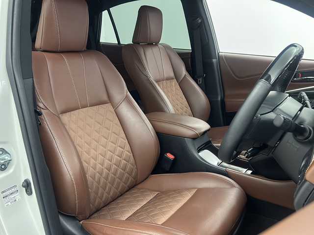 トヨタ ハリアー プレミアム 大阪府 2019(平31)年 4.7万km ホワイトパールクリスタルシャイン 社外10インチナビ(ALPINE/EX10Z)/・フルセグTV/・Bluetooth/・CD/DVD/・USB接続/モデリスタエアロ/トヨタセーフティセンス/・プリクラッシュセーフティー/・パーキングサポートブレーキ/・レーダークルーズコントロール/・nanoe/茶革シート/前席パワーシート/バックカメラ/LEDヘッドライト/保証書/取扱説明書/点検記録簿