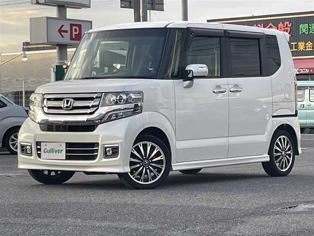 ホンダ Ｎ ＢＯＸ G ターボ Lパッケージ 愛知県 2017(平29)年 5.8万km プレミアムホワイトパールⅡ /禁煙/ワンオーナー//純正ナビ/BT/TV/CD//バックカメラ/ETC//両側パワースライドドア//革巻きステア/ステアスイッチ/パドルシフト//リアロールサンシェード//ハーフレザーシート//クルーズコントロール//横滑り防止//純正15インチAW//プッシュスタート/スマートキー//HIDオートライト/LEDフォグ/LEDルームランプ//オートリトラウィンカーミラー//純正フロアマット//純正ドアバイザー//保証書//取扱説明書//スペアスマートキー有り