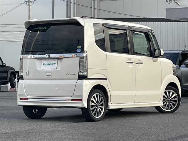 ホンダ Ｎ ＢＯＸ G ターボ Lパッケージ 愛知県 2017(平29)年 5.8万km プレミアムホワイトパールⅡ /禁煙/ワンオーナー//純正ナビ/BT/TV/CD//バックカメラ/ETC//両側パワースライドドア//革巻きステア/ステアスイッチ/パドルシフト//リアロールサンシェード//ハーフレザーシート//クルーズコントロール//横滑り防止//純正15インチAW//プッシュスタート/スマートキー//HIDオートライト/LEDフォグ/LEDルームランプ//オートリトラウィンカーミラー//純正フロアマット//純正ドアバイザー//保証書//取扱説明書//スペアスマートキー有り