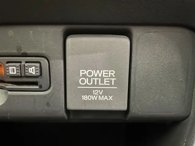 ホンダ Ｎ ＢＯＸ カスタム G Lパッケージ 鹿児島県 2017(平29)年 4.7万km プレミアムホワイトパールⅡ 純正ディスプレイ付きCDオーディオ/ワンセグ/CD/AM/FM/バックカメラ/シティブレーキアクティブシステム/両側パワースライドドア/ETC/オートライト/HIDヘッドライト/純正14インチアルミホイール/純正ラバーマット/ドアバイザー