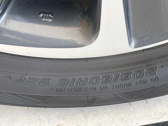 トヨタ ノア Si ダブルバイビーⅢ 愛知県 2021(令3)年 6.5万km ホワイトパールクリスタルシャイン トヨタセーフティセンス/純正9型ナビ/12型フリップダウンモニター/両側パワースライドドア/バックカメラ/コーナーセンサー/純正アルミホイール/ＥＴＣ/LEDヘッドライト/リアオートエアコン/レーンキープアシスト/ドライブレコーダー/衝突軽減システム/フルセグ/CD DVD/Bluetooth/ステアリングスイッチ/スマートキー/プッシュスタート