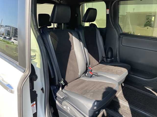 トヨタ ノア Si ダブルバイビーⅢ 愛知県 2021(令3)年 6.5万km ホワイトパールクリスタルシャイン トヨタセーフティセンス/純正9型ナビ/12型フリップダウンモニター/両側パワースライドドア/バックカメラ/コーナーセンサー/純正アルミホイール/ＥＴＣ/LEDヘッドライト/リアオートエアコン/レーンキープアシスト/ドライブレコーダー/衝突軽減システム/フルセグ/CD DVD/Bluetooth/ステアリングスイッチ/スマートキー/プッシュスタート