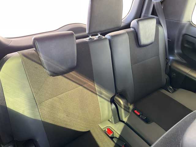 トヨタ ノア Si ダブルバイビーⅢ 愛知県 2021(令3)年 6.5万km ホワイトパールクリスタルシャイン トヨタセーフティセンス/純正9型ナビ/12型フリップダウンモニター/両側パワースライドドア/バックカメラ/コーナーセンサー/純正アルミホイール/ＥＴＣ/LEDヘッドライト/リアオートエアコン/レーンキープアシスト/ドライブレコーダー/衝突軽減システム/フルセグ/CD DVD/Bluetooth/ステアリングスイッチ/スマートキー/プッシュスタート