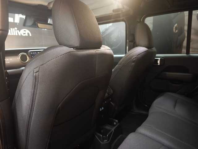 クライスラー・ジープ ジープ ラングラー アンリミテッド サハラ 群馬県 2019(令1)年 2.2万km グラニトクリスタル ACC/フロント＆サイド＆バックカメラ/ブラインドスポットアシスト/フルセグTV/純正ナビ/LEDヘッドライト/アンドロイドオート/ETC2.0/スマートキー/パークアシスト/プッシュスタート