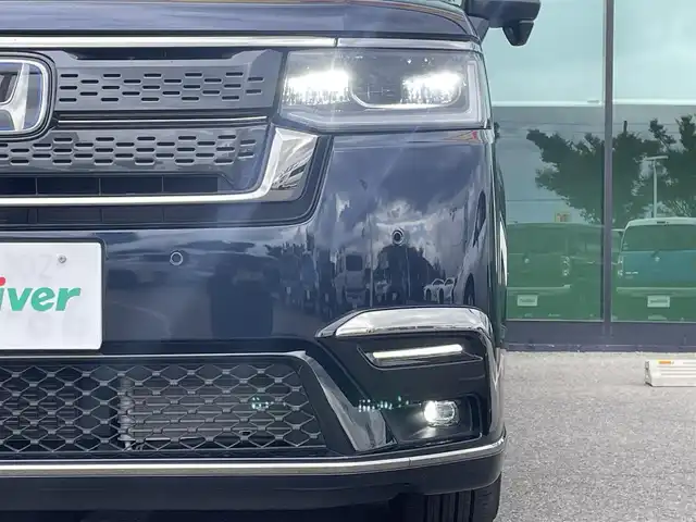 ホンダ ステップワゴン スパーダ eHEV 和歌山県 2024(令6)年 0.6万km ミッドナイトブルービームM 純正11.4インチナビ/バックカメラ/フルセグTV/衝突軽減ブレーキ/ブラインドスポットモニター/レーダークルコン/前後コーナーセンサー/オートライト/横滑り防止/ビルトインETC/両側パワスラ/シートヒーター/電動リアゲート/パドルシフト/ステリモ/オートホールド/LEDヘッドライト/フォグランプ/オットマン/後席サンシェード