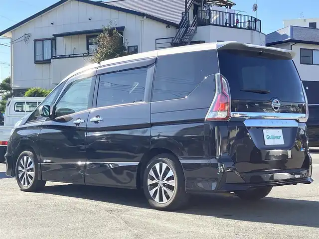 日産 セレナ ハイウェイスター G プロパイロットED 静岡県 2017(平29)年 6.3万km ダイヤモンドブラック 2トーン 純正９型ナビ（CD/DVD/BT/フルセグ）/バックカメラ/純正後席モニター/プロパイロット/エンジンスタートボタン/パワーステアリング/パワーウィンドウ/アイドリングストップ/スマートキー/スペアキー1本/Wオートエアコン/レーダークルーズコントロール/USB入力端子/ETC/三列シート/ドライブレコーダー/ウォークスルー/純正フロアマット/布シート/純正フロアマット/両側パワースライドドア/純正アルミホイール/ABS/横滑り防止装置/コーナーセンサー前後/レーンキープアシスト/オートライト/LEDヘッドライト/W+サイドエアバッグ/衝突軽減システム/エンジンチェックランプ点灯