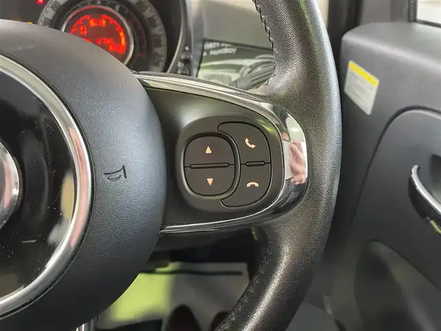 フィアット ５００ ジェニオ 和歌山県 2017(平29)年 7.6万km ガンＭ 150台限定車/ポルトローナ・フラウ製レザーシート/HIDヘッドライト/純正オーディオ・USB・Bluetooth・AUX/ガラスルーフ/コーナーセンサー/キーレス/前後ドライブレコーダー/スペアキー