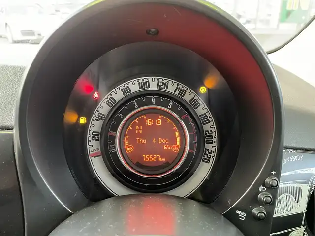 フィアット ５００ ジェニオ 和歌山県 2017(平29)年 7.6万km ガンＭ 150台限定車/ポルトローナ・フラウ製レザーシート/HIDヘッドライト/純正オーディオ・USB・Bluetooth・AUX/ガラスルーフ/コーナーセンサー/キーレス/前後ドライブレコーダー/スペアキー