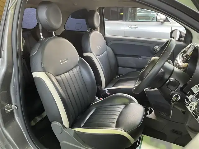 フィアット ５００ ジェニオ 和歌山県 2017(平29)年 7.6万km ガンＭ 150台限定車/ポルトローナ・フラウ製レザーシート/HIDヘッドライト/純正オーディオ・USB・Bluetooth・AUX/ガラスルーフ/コーナーセンサー/キーレス/前後ドライブレコーダー/スペアキー