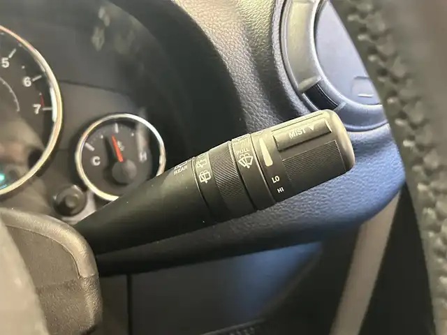 クライスラー・ジープ ジープ ラングラー アンリミテッド スポーツ 福岡県 2015(平27)年 3.5万km ブライトホワイト クルコン　/Ｓカメラ　/ＣＤ／ＤＶＤ　/ＡＵＸ　/ＭＴモード付ＡＴ　/１７インチＡＷ「Ｄｉｃｋ　Ｃｅｐｅｋ」　/キーレスキー　/ＥＴＣ