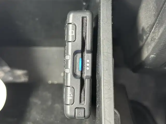 スズキ スペーシア カスタム HYBRID XS ターボ 新潟県 2019(平31)年 9.5万km スチールシルバーM 禁煙車/ディーラーOP8型ナビ/（CD/DVD/BT/フルセグTV/SD/FM/AM）/スズキセーフティサポート/・デュアルセンサーブレーキサポート（衝突被害軽減ブレーキ）/・車線逸脱警報機能/・標識認識機能/・アダプティブクルーズコントロール（ACC）/・オートハイビーム/BLITZ車高調/バック・サイドカメラ/ETC/前後ドライブレコーダー/前席シートヒーター/両側パワースライドドア/クルーズコントロール/ハーフレザーシート/アイドリングストップ/革巻きステアリング/サーキュレーター/LEDヘッドライト/純正ドアバイザー/純正フロアマット/社外15インチAW