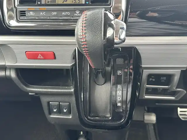 スズキ スペーシア カスタム HYBRID XS ターボ 新潟県 2019(平31)年 9.5万km スチールシルバーM 禁煙車/ディーラーOP8型ナビ/（CD/DVD/BT/フルセグTV/SD/FM/AM）/スズキセーフティサポート/・デュアルセンサーブレーキサポート（衝突被害軽減ブレーキ）/・車線逸脱警報機能/・標識認識機能/・アダプティブクルーズコントロール（ACC）/・オートハイビーム/BLITZ車高調/バック・サイドカメラ/ETC/前後ドライブレコーダー/前席シートヒーター/両側パワースライドドア/クルーズコントロール/ハーフレザーシート/アイドリングストップ/革巻きステアリング/サーキュレーター/LEDヘッドライト/純正ドアバイザー/純正フロアマット/社外15インチAW