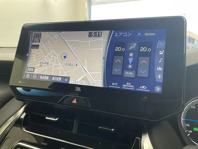 トヨタ ハリアー ハイブリッド Z レザーパッケージ 埼玉県 2021(令3)年 0.3万km ホワイトパールクリスタルシャイン 純正T-Connectナビ/バックカメラ/JBLプレミアムサウンドシステム/フルセグTV Bluetooth USB AUX接続/ETC2.0/電動リアゲート/LEDヘッドライト/オートマチックハイビーム/コーナーセンサー/横滑り防止装置/レーンキープアシスト/ブラインドスポットモニター/電動パーキングブレーキ/ブレーキホールド/デジタルインナーミラー/ドライブレコーダー（前後）/充電用USBポート（2個）/MTモード付きAT/アダプティブクルーズコントロール/パワーシート（D/N）/本革シート/シートヒーター（D/N）/シートベンチレーション（D/N）/ステアリングヒーター/シートメモリー