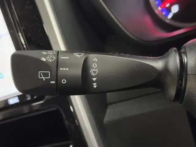 トヨタ ルーミー カスタムG 三重県 2020(令2)年 3.2万km レーザーブルークリスタルシャイン ガソリン/FF/インパネCVT/純正 9インチナビ NSZT-Y68T/（AM/FM/CD/DVD/TV/SD/SDREC/Bluetooth）/バックガイドモニター/両側パワースライドドア/ドライブレコーダー 前方/ビルトイン ETC2.0/安全/・衝突回避支援ブレーキ機能（対車両・対歩行者［昼夜］）/・車線逸脱警報機能/・路側逸脱警報/・ふらつき警報/・コーナーセンサー 前後/・ブレーキ制御付誤発進抑制機能（前方・後方）/・先行車発進お知らせ機能/装備/・オートライトシステム/・オートレベリング機能付LEDヘッドランプ/・LEDフロントフォグランプ/・オートハイビーム/・オートエアコン/・プッシュスタート/・純正14inAW/・スマートキーx2