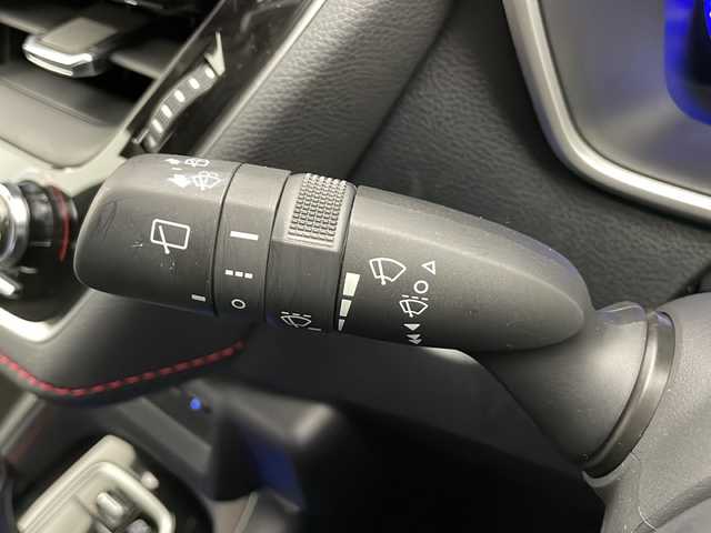 トヨタ カローラ スポーツ ハイブリッドG Z 長野県 2020(令2)年 4.3万km プラチナホワイトパールマイカ 純正ナビ/Bluetooth・TV・DVD・USB・AM／FM/前方ドライブレコーダー/ETC/バックカメラ/前席シートヒーター/オートハイビーム/ステアリングスイッチ/ブラインドスポットモニター/横滑り防止装置/衝突軽減システム/コーナーセンサー/レーンキープアシスト/オートエアコン/クルーズコントロール/純正夏タイヤ/LEDヘッドライト/スマートキー/スペアキー