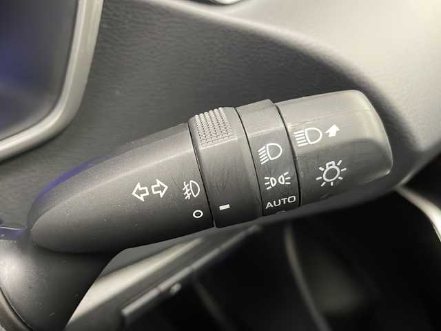 トヨタ カローラ スポーツ ハイブリッドG Z 長野県 2020(令2)年 4.3万km プラチナホワイトパールマイカ 純正ナビ/Bluetooth・TV・DVD・USB・AM／FM/前方ドライブレコーダー/ETC/バックカメラ/前席シートヒーター/オートハイビーム/ステアリングスイッチ/ブラインドスポットモニター/横滑り防止装置/衝突軽減システム/コーナーセンサー/レーンキープアシスト/オートエアコン/クルーズコントロール/純正夏タイヤ/LEDヘッドライト/スマートキー/スペアキー