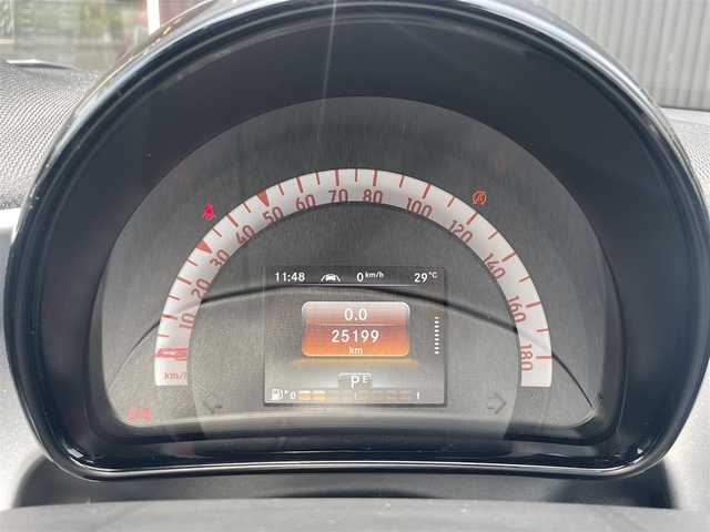 スマート ＭＣＣ スマート フォーフォー BRABUSスポーツ 福岡県 2019(平31)年 2.6万km 赤Ⅱ ガラスルーフ　/黒革　/前席シートヒーター/社外ナビ/バックカメラ/フルセグTV/クルーズコントロール　/レーンキープアシスト/衝突軽減ブレーキ　/オートライト　/前後フォグランプ　/ステアリングスイッチ/パドルシフト　/前後ドライブレコーダー/純正17インチアルミホイール/ETC