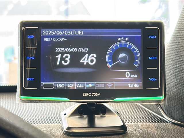 トヨタ クラウン ハイブリッド RS アドバンス 岐阜県 2018(平30)年 4万km ホワイトパールクリスタルシャイン 〇サンルーフ/〇純正OP電動サンシェード/〇ETC/〇純正ナビ/〇純正ドライブレコーダー/〇社外GPSレーダー/〇デジタルインナーミラー/〇フルセグテレビ/〇スマートキー(スペアキー1本)/〇純正エンジンスターター/〇本革シート(黒)/〇シートヒーター/〇置くだけ充電/〇3眼LEDライト+LEDフォグ/〇パノラマビュー/〇パーキングアシスト/〇クルーズコントロール/〇プリクラッシュセーフティ/〇クリアランスソナー/〇ブラインドスポットモニター/〇リヤクロストラフィックアラート/〇スモークフィルム