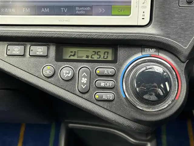 トヨタ アクア G 宮城県 2014(平26)年 7.2万km クールソーダメタリック 登録時走行距離71561km/社外ナビ/・Bluetooth/・ワンセグテレビ/バックカメラ/ETC/プッシュスタート/スマートキー/ドライブレコーダー/オートライト/LEDヘッドライト
