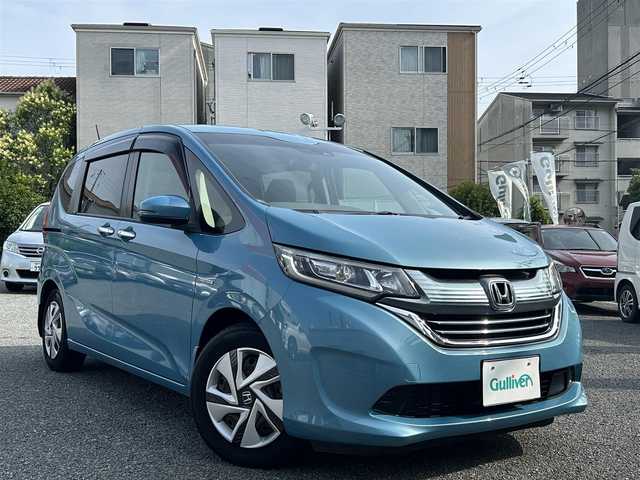 ホンダ フリード ハイブリット G ホンダセンシング 兵庫県 2017(平29)年 8.4万km ブルーホライゾンM ・純正9インチメモリーナビ/・地デジ/DVD/・バックカメラ/・ステアリングリモコン/・両側パワースライドドア/・ビルトインETC/・オートLEDヘッドランプ/・CMBS警報/・アダプティブクルーズコントロール/・先行車発進お知らせ/・路外逸脱抑制制御/・レーンキープアシストシステム/・標識認識機能
