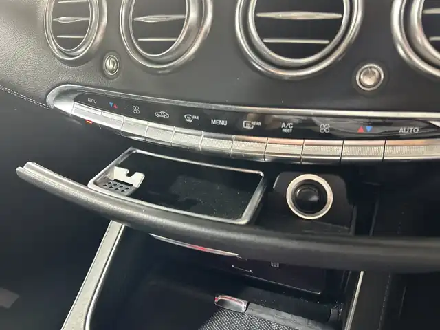 メルセデス・ベンツ Ｓ５５０ クーペ AMGライン 福岡県 2015(平27)年 5.7万km 白 純正HDDナビ/フルセグテレビ/全方位カメラ/黒革シート/シートヒーター/シートクーラー/ブルメスターサウンド/アイドリングストップ/クルーズコントロール/プッシュスタート/ETC