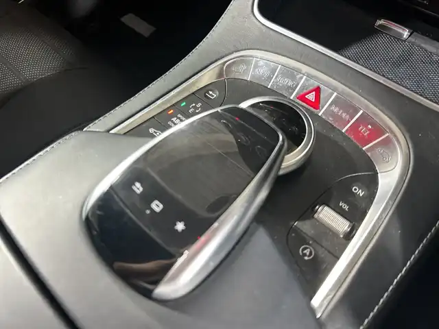 メルセデス・ベンツ Ｓ５５０ クーペ AMGライン 福岡県 2015(平27)年 5.7万km 白 純正HDDナビ/フルセグテレビ/全方位カメラ/黒革シート/シートヒーター/シートクーラー/ブルメスターサウンド/アイドリングストップ/クルーズコントロール/プッシュスタート/ETC