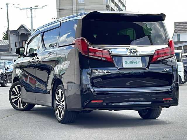 トヨタ アルファード エグゼクティブ ラウンジ 道北・旭川 2021(令3)年 6万km ブラック ・4WD/・禁煙車/・寒冷地仕様/・JBLサウンドシステム/・ワンオーナー/・ツインムーンルーフ/・純正ナビ/BT/CD/DVD/USB/SD/BD/Miracast/・両側パワースライドドア/・プレミアムナッパレ革シート/・前席＆2列目シートヒーター/・前席＆2列目エアシート/・前席＆2列目パワーシート/・運転席メモリーシート////トヨタセーフティセンス////・LTA/・クリアランスソナー/・PKSB/・PCS/・BSM/・RCTA/・RSA/・ACC/・先行車発進告知/・IPA/・全方位カメラ/・電動リアゲート/・革巻きステアリング/・ハンドルヒーター/・ナノイーエアコン/・3眼LEDヘッドライト/・オートライト/・オートマチックハイビーム/・フォグランプ/・ETC２．０/・デジタルインナーミラー/・ドライブレコーダー/・2列目3列目シートサンシェード/・ドアバイザー/・オートリトラミラー/・雨滴感知オートワイパー/・ミラーヒーター/・フロントデアイサー/・純正フロアマット/・保証書/・取扱説明書
