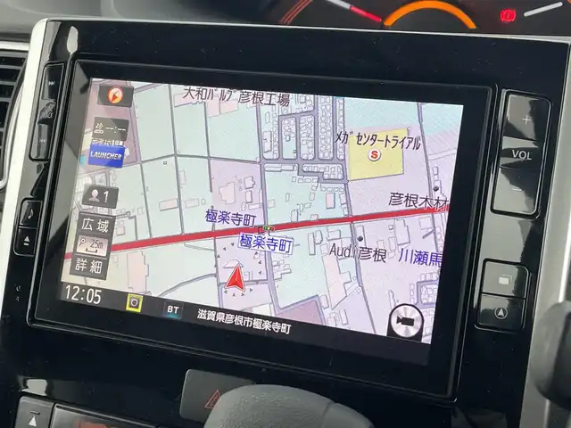 ダイハツ タント G SA Ⅲ 滋賀県 2018(平30)年 6万km ブラックマイカメタリック 純正SDナビ/・AM/FM/・CD/DVD/・SD/USB/・HDMI/・Bluetooth/・フルセグTV/バックカメラ/ステアリングスイッチ/ナビ連動ドライブレコーダー/衝突回避支援ブレーキ機能/誤発進抑制制御機能/先行車発進お知らせ機能/オートハイビーム/運転席シートヒーター/両側パワースライドドア/オートヘッドライト/LEDヘッドライト/フォグランプ/リアロールサンシェード/オートリトラミラー/純正アルミホイール