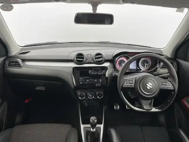 スズキ スイフト スポーツ 富山県 2023(令5)年 3.4万km プレミアムシルバーメタリック BRIDEシート/FUJITUBOマフラー/TEIN車高調/クスコLSD/KENWOODオーディオ（AM/FM/CD/USB）/D席シートヒーター/クルーズコントロール/横滑り防止装置/社外アルミホイール/社外フロアマット/オートLEDライト/スマートキー