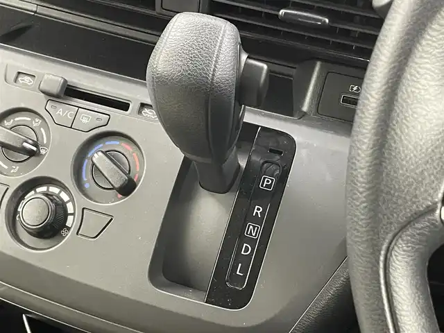 日産 デイズ S 埼玉県 2020(令2)年 1.9万km ホワイト 社外ナビ　前後ドライブレコーダー　エマージェンシーブレーキ　ステアリングスイッチ　ヘッドライトレベライザー　ＤＶＤ再生　社外フロアマット　コーナーセンサー　リモコンキー　オートライト　地デジＴＶ