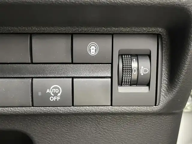 日産 デイズ S 埼玉県 2020(令2)年 1.9万km ホワイト 社外ナビ　前後ドライブレコーダー　エマージェンシーブレーキ　ステアリングスイッチ　ヘッドライトレベライザー　ＤＶＤ再生　社外フロアマット　コーナーセンサー　リモコンキー　オートライト　地デジＴＶ