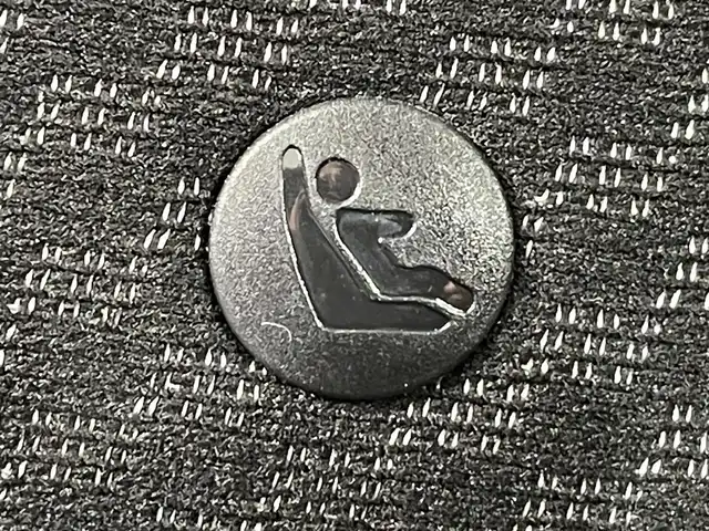 日産 ノート e－パワー X Vセレクション 愛知県 2020(令2)年 8.7万km ブリリアントホワイトパール Ｐａｎａｓｏｎｉｃナビ/アラウンドビューモニター/衝突軽減ブレーキ/車線逸脱警報/クリアランスソナー/デジタルインナーミラー/ドライブレコーダー/ビルトインＥＴＣ/ＩＳＯＦＩＸ/プッシュスタート/アクセサリーソケット/純正フロアマット/純正15インチアルミホイール