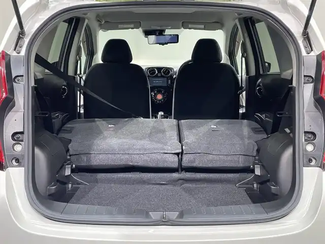 日産 ノート e－パワー X Vセレクション 愛知県 2020(令2)年 8.7万km ブリリアントホワイトパール Ｐａｎａｓｏｎｉｃナビ/アラウンドビューモニター/衝突軽減ブレーキ/車線逸脱警報/クリアランスソナー/デジタルインナーミラー/ドライブレコーダー/ビルトインＥＴＣ/ＩＳＯＦＩＸ/プッシュスタート/アクセサリーソケット/純正フロアマット/純正15インチアルミホイール