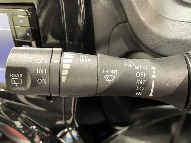 日産 ノート e－パワー X Vセレクション 愛知県 2020(令2)年 8.7万km ブリリアントホワイトパール Ｐａｎａｓｏｎｉｃナビ/アラウンドビューモニター/衝突軽減ブレーキ/車線逸脱警報/クリアランスソナー/デジタルインナーミラー/ドライブレコーダー/ビルトインＥＴＣ/ＩＳＯＦＩＸ/プッシュスタート/アクセサリーソケット/純正フロアマット/純正15インチアルミホイール