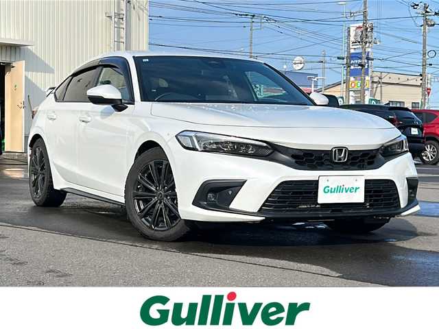 ホンダ シビック LX 道北・旭川 2021(令3)年 3.6万km プラチナホワイトパール /純正ナビ/BT/フルセグ/USB//ホンダセンシング//CMBS//ACC//先行車発進お知らせ//路外逸脱抑制システム//クリアランスソナー//レーンキープアシスト//BSM//標識認識機能//革巻きステアリング//ステアリングスイッチ//前席シートヒーター//オートライト//LEDヘッドライト//フォグランプ//ヘットライトレベライザー//ドライブレコーダー//ETC//ドアバイザー//純正AW夏タイヤ積み込み//トノカバー//アイドリングストップ//オートエアコン//取扱説明書//保証書