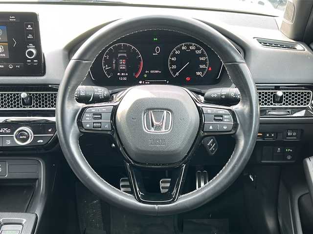 ホンダ シビック LX 道北・旭川 2021(令3)年 3.6万km プラチナホワイトパール /純正ナビ/BT/フルセグ/USB//ホンダセンシング//CMBS//ACC//先行車発進お知らせ//路外逸脱抑制システム//クリアランスソナー//レーンキープアシスト//BSM//標識認識機能//革巻きステアリング//ステアリングスイッチ//前席シートヒーター//オートライト//LEDヘッドライト//フォグランプ//ヘットライトレベライザー//ドライブレコーダー//ETC//ドアバイザー//純正AW夏タイヤ積み込み//トノカバー//アイドリングストップ//オートエアコン//取扱説明書//保証書