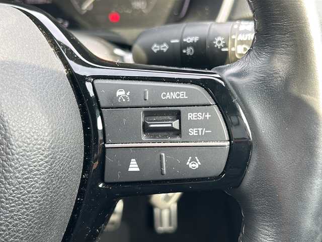 ホンダ シビック LX 道北・旭川 2021(令3)年 3.6万km プラチナホワイトパール /純正ナビ/BT/フルセグ/USB//ホンダセンシング//CMBS//ACC//先行車発進お知らせ//路外逸脱抑制システム//クリアランスソナー//レーンキープアシスト//BSM//標識認識機能//革巻きステアリング//ステアリングスイッチ//前席シートヒーター//オートライト//LEDヘッドライト//フォグランプ//ヘットライトレベライザー//ドライブレコーダー//ETC//ドアバイザー//純正AW夏タイヤ積み込み//トノカバー//アイドリングストップ//オートエアコン//取扱説明書//保証書