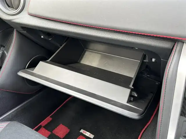 スバル ＢＲＺ GT 群馬県 2016(平28)年 5.4万km WRブルーパール 6MT車/STIスポイラー/社外メモリーナビ/（CD/DVD/SD/USB/Bluetooth）/バックカメラ/クルーズコントロール/シートヒーター/ハーフレザーシート/社外前後ドライブレコーダー/STIタワーバー/HKSマフラー/bremboキャリパー/社外オーバーフェンダー/社外リアウィング/LEDヘッドランプ/プッシュスタート/ステアリングリモコン/ふらつき防止/取扱説明書/スペアキー